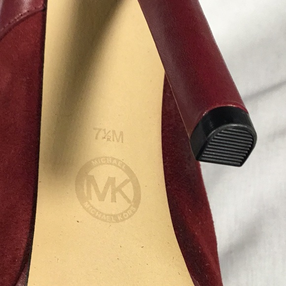 Michael Kors Booties - Picture 5 of 7